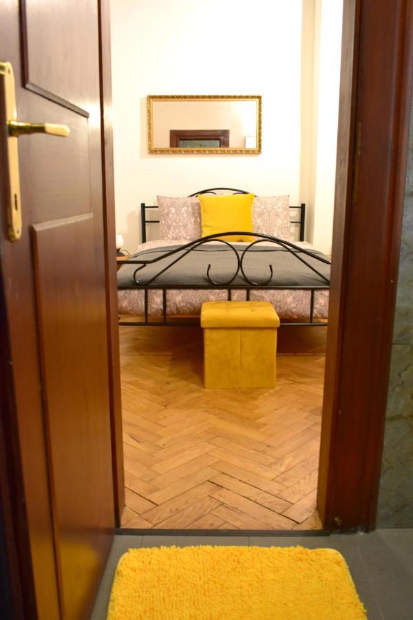 Apartment Lesser Town! Prag